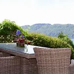 Priory Manor Luxury On Villa Windermere